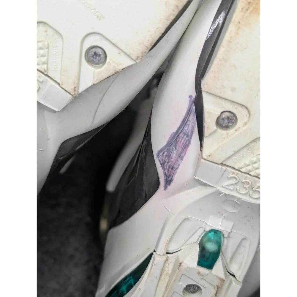 Tecnica Dragon 100 Ski Boots Women's 6.5 (23.5 275mm) White Teal Anti Vibration‎
